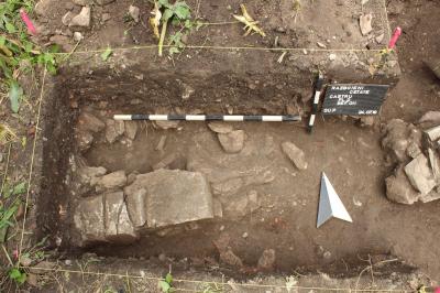 Mauer einer Reiterbaracke im Alenlager von Razboieni-Cetate (Rumänien)